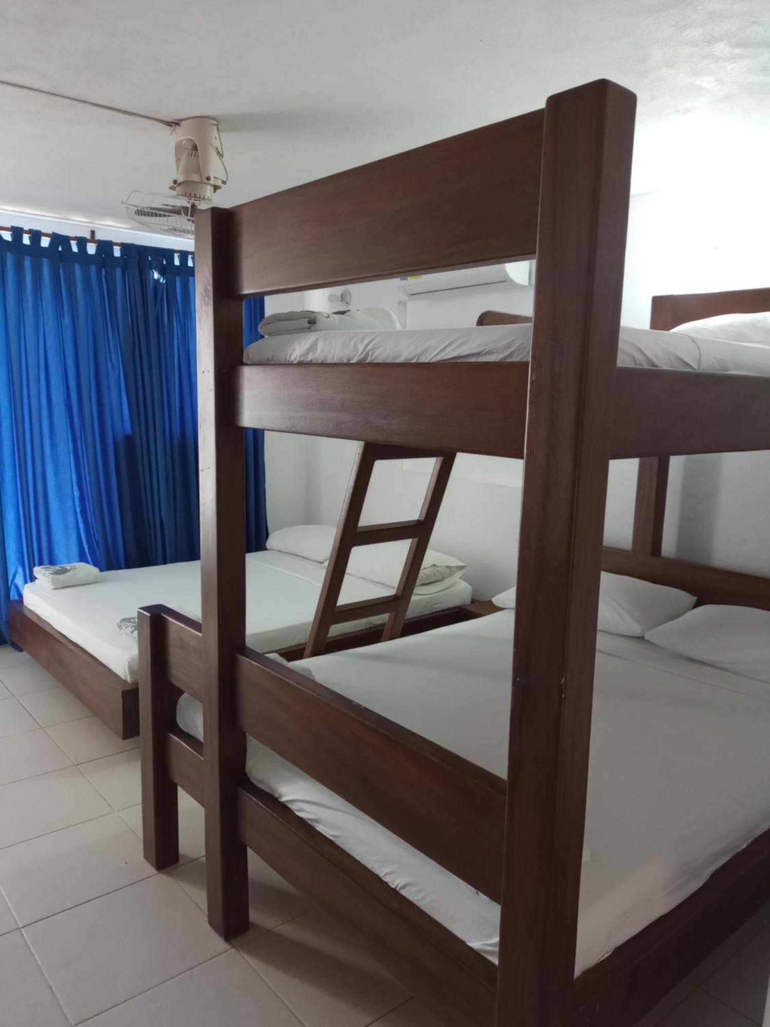 Hotel La Fragata Ковеньяс Экстерьер фото